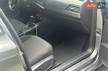 Седан Volkswagen Jetta 2022 в 