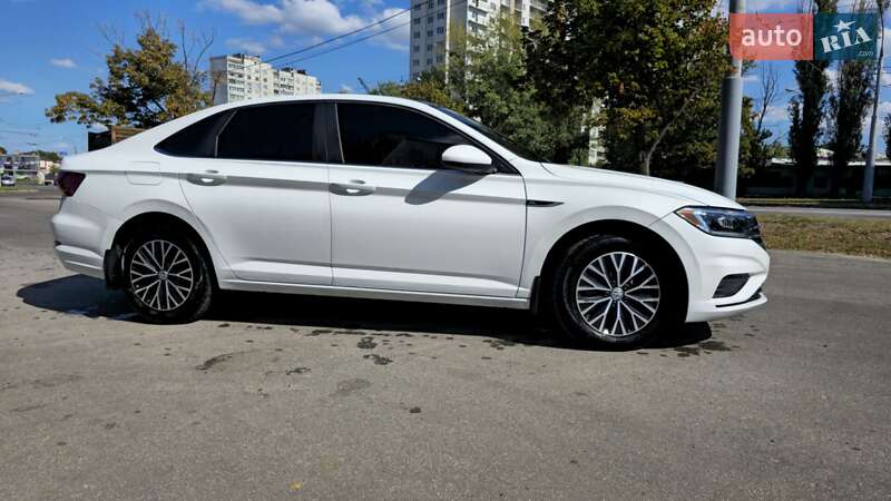 Седан Volkswagen Jetta 2019 в Харкові