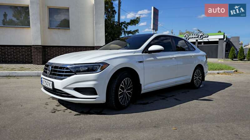 Седан Volkswagen Jetta 2019 в Харкові