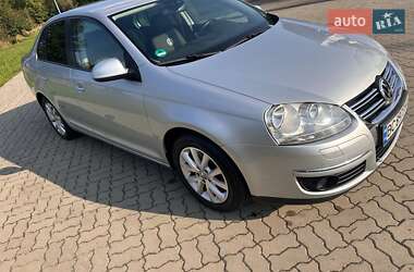 Седан Volkswagen Jetta 2009 в Стрые