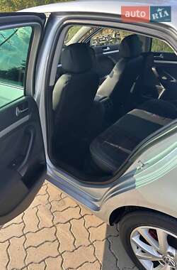 Седан Volkswagen Jetta 2009 в Стрые