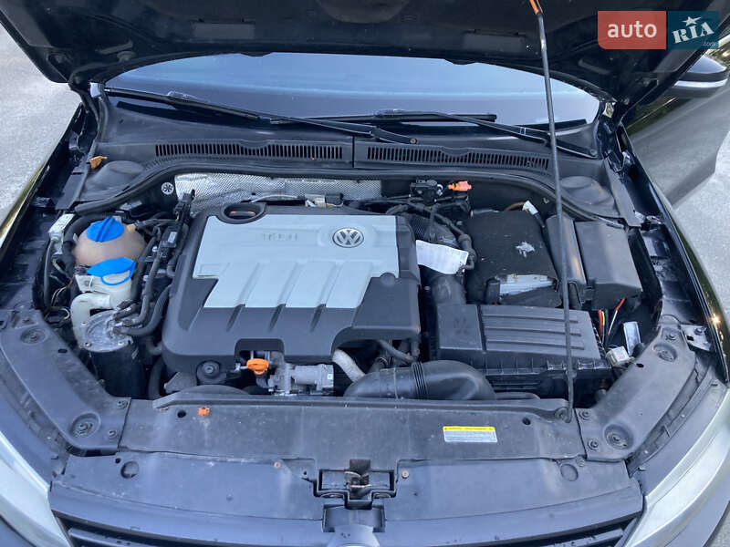 Седан Volkswagen Jetta 2013 в Переяславе