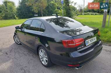 Седан Volkswagen Jetta 2015 в Дрогобыче