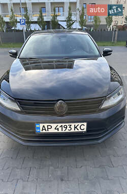 Седан Volkswagen Jetta 2015 в Запорожье