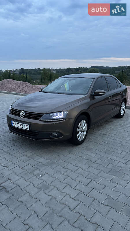 Седан Volkswagen Jetta 2011 в Виннице