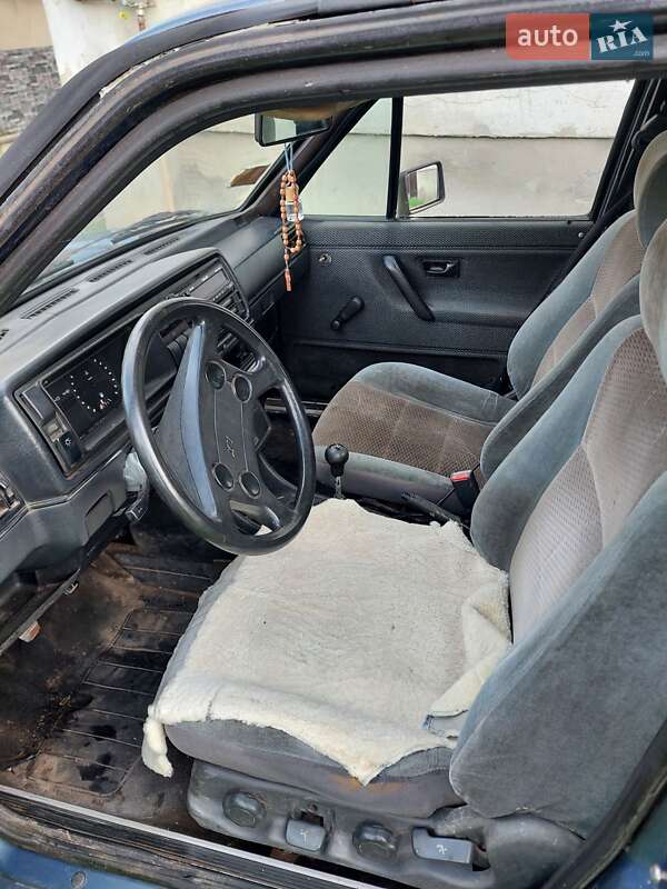 Седан Volkswagen Jetta 1987 в Самборе