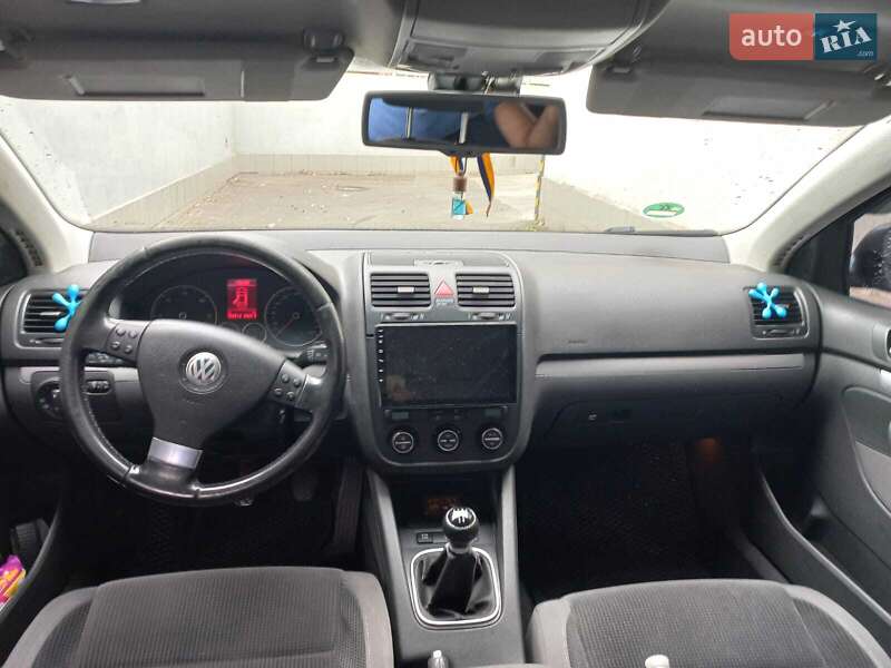 Седан Volkswagen Jetta 2009 в Одесі