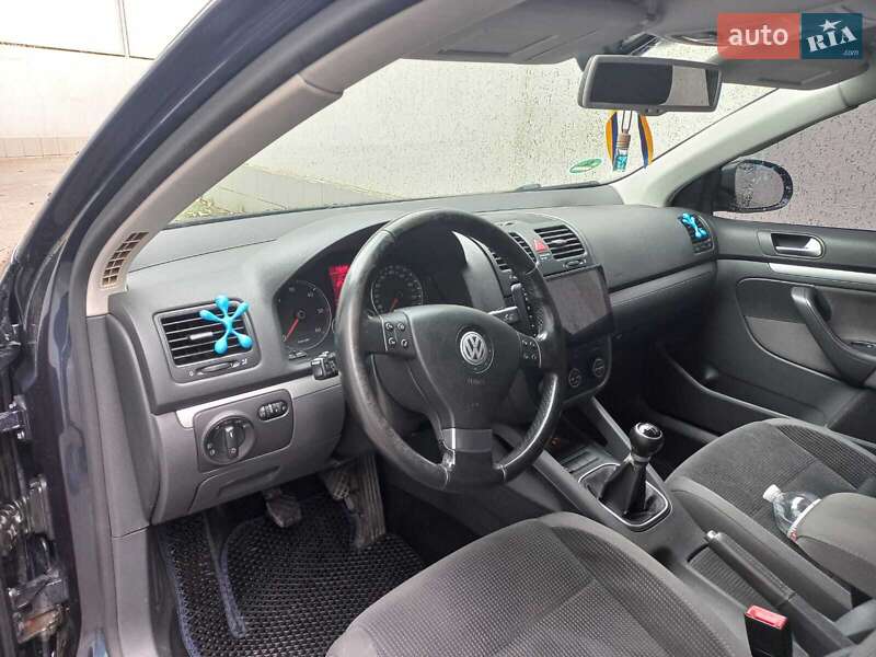 Седан Volkswagen Jetta 2009 в Одесі