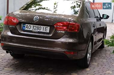 Volkswagen Jetta 2012