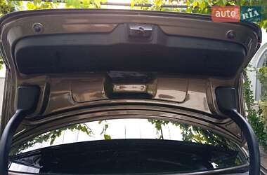 Седан Volkswagen Jetta 2012 в 