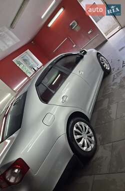 Седан Volkswagen Jetta 2008 в 