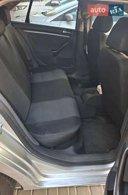 Седан Volkswagen Jetta 2008 в 