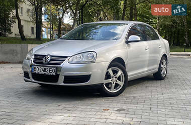 Седан Volkswagen Jetta 2006 в 