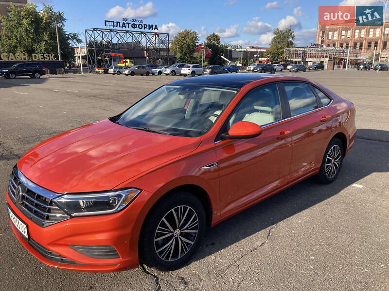 Седан Volkswagen Jetta 2019 в Києві