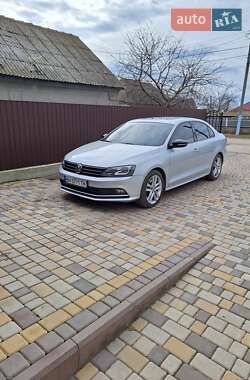 Volkswagen Jetta 2015