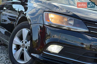 Седан Volkswagen Jetta 2014 в 