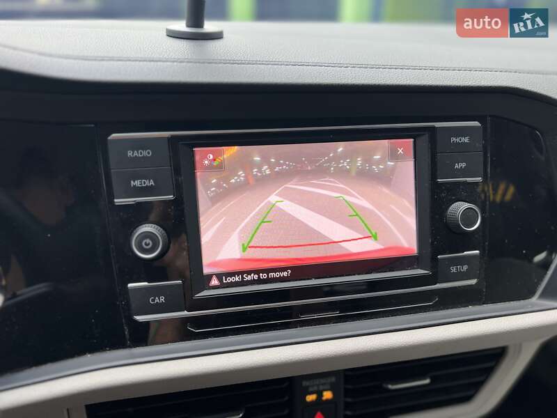 Седан Volkswagen Jetta 2019 в Киеве