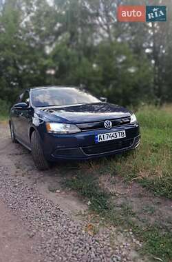 Volkswagen Jetta 2013