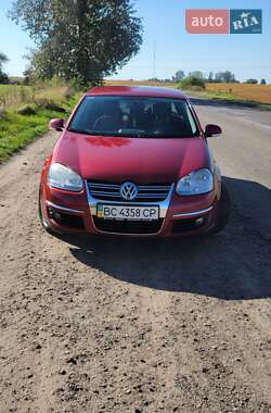 Седан Volkswagen Jetta 2009 в 