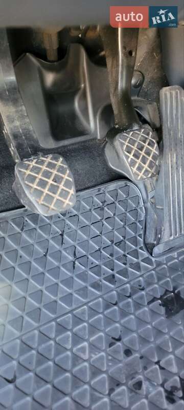 Седан Volkswagen Jetta 2009 в Львові фото 23 Седан Volkswagen Jetta 2009 в Львові