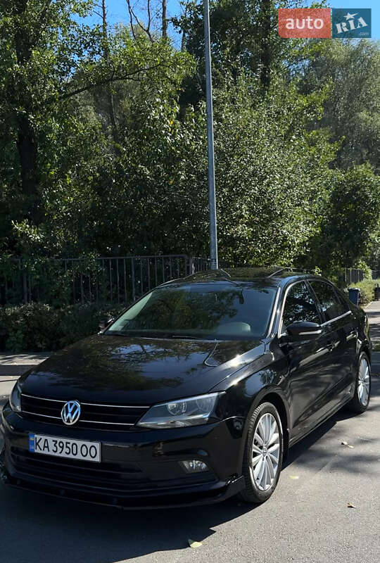 Седан Volkswagen Jetta 2014 в Києві фото 2 Седан Volkswagen Jetta 2014 в Києві