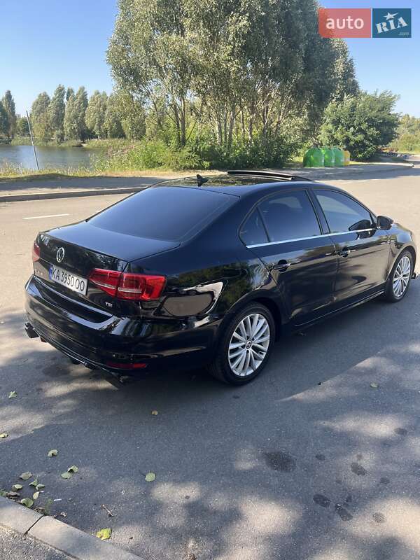 Седан Volkswagen Jetta 2014 в Києві фото 17 Седан Volkswagen Jetta 2014 в Києві