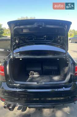 Седан Volkswagen Jetta 2014 в 