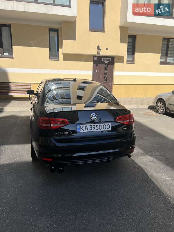 Седан Volkswagen Jetta 2014 в Києві фото 46 Седан Volkswagen Jetta 2014 в Києві