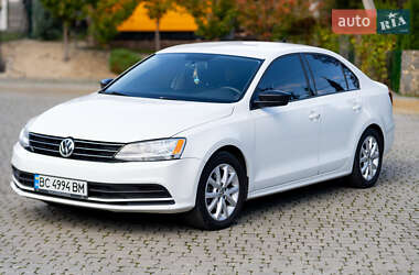 Седан Volkswagen Jetta 2015 в 