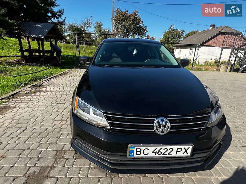Седан Volkswagen Jetta 2016 в Львове