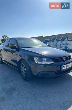 Седан Volkswagen Jetta 2014 в Запорожье