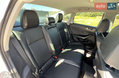 Седан Volkswagen Jetta 2018 в 