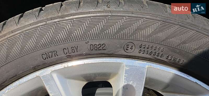 Седан Volkswagen Jetta 2015 в Києві