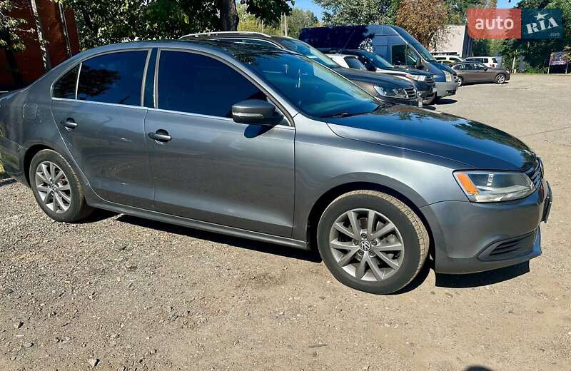 Volkswagen Jetta 2014