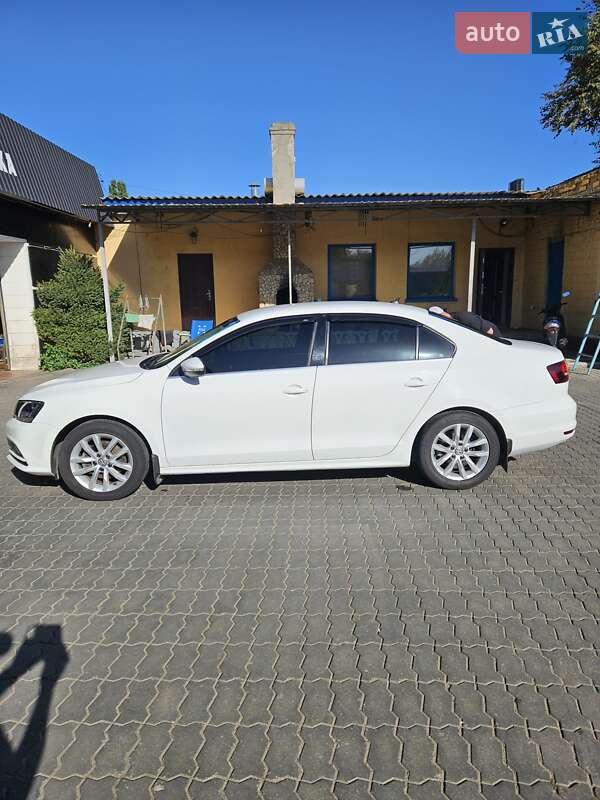 Седан Volkswagen Jetta 2016 в Марганці