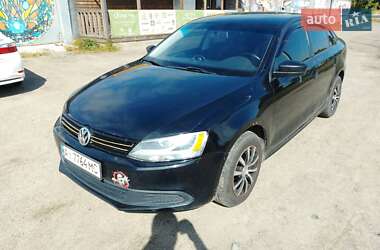 Седан Volkswagen Jetta 2013 в 