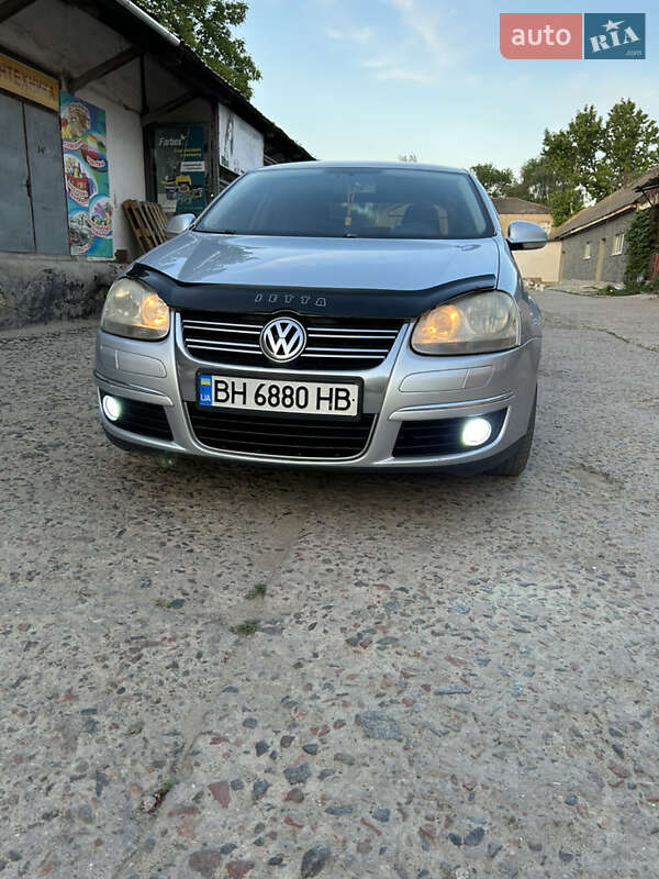 Седан Volkswagen Jetta 2007 в Одесі