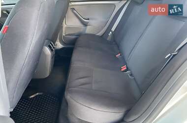 Седан Volkswagen Jetta 2009 в 