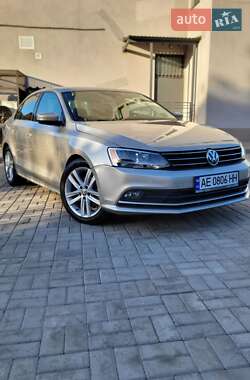 Volkswagen Jetta 2015