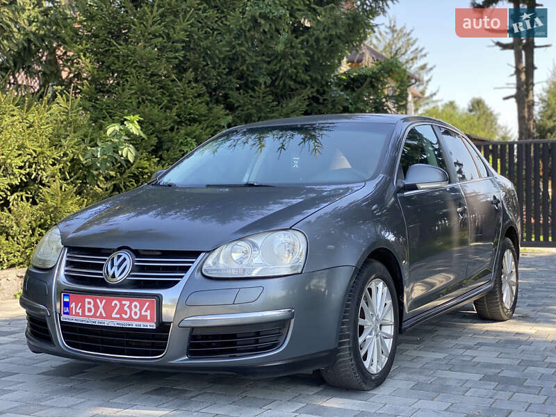 Седан Volkswagen Jetta 2007 в 