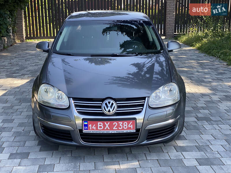 Седан Volkswagen Jetta 2007 в Староконстантинове