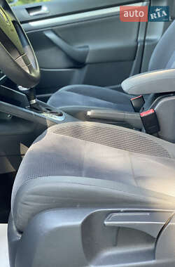 Седан Volkswagen Jetta 2007 в 