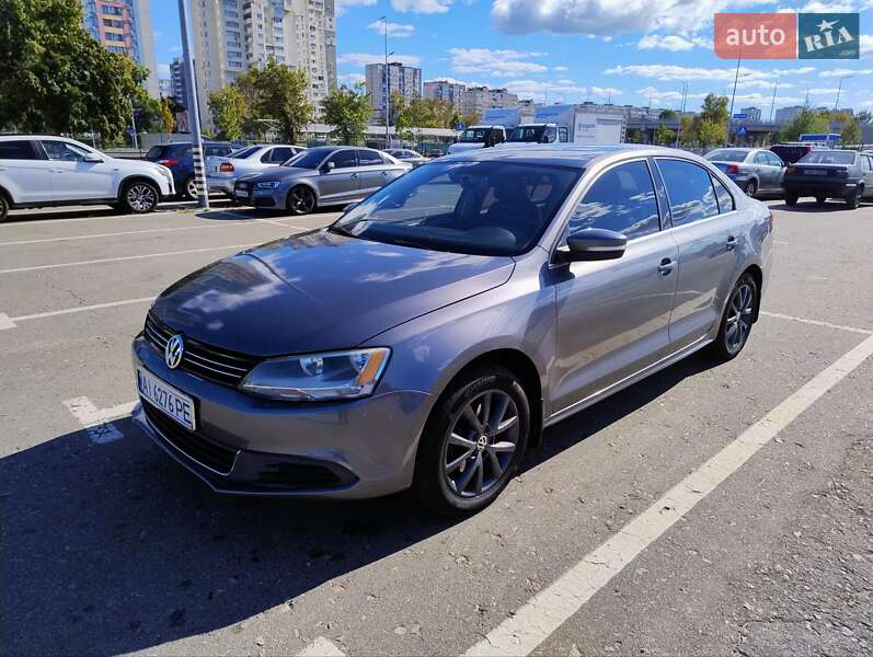 Седан Volkswagen Jetta 2012 в Киеве фото 10 Седан Volkswagen Jetta 2012 в Киеве