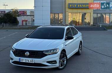 Седан Volkswagen Jetta 2019 в Запорожье