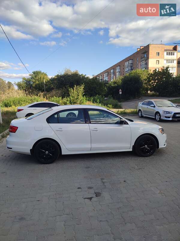 Седан Volkswagen Jetta 2014 в Полтаве