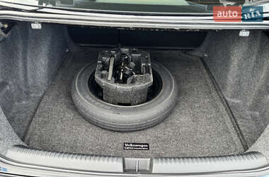 Седан Volkswagen Jetta 2015 в 