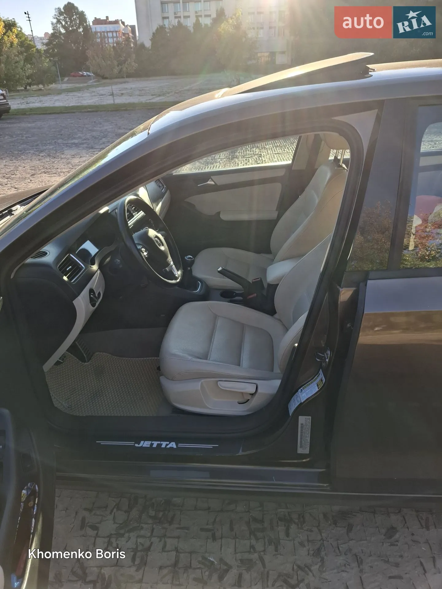2010 Volkswagen Jetta - мініатюра 12
