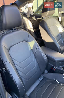Седан Volkswagen Jetta 2018 в 