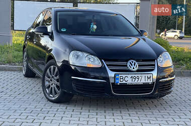 Седан Volkswagen Jetta 2008 в 
