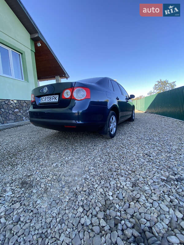 Седан Volkswagen Jetta 2005 в Долині фото 11 Седан Volkswagen Jetta 2005 в Долині